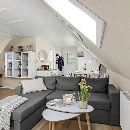 2 Bedroom Awesome In * Klemensker