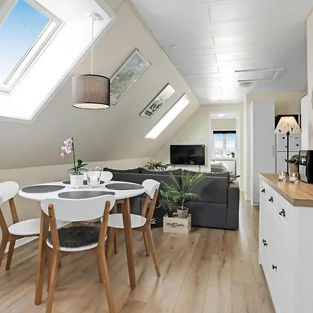 Apartamento 2 Bedroom Awesome In Klemensker